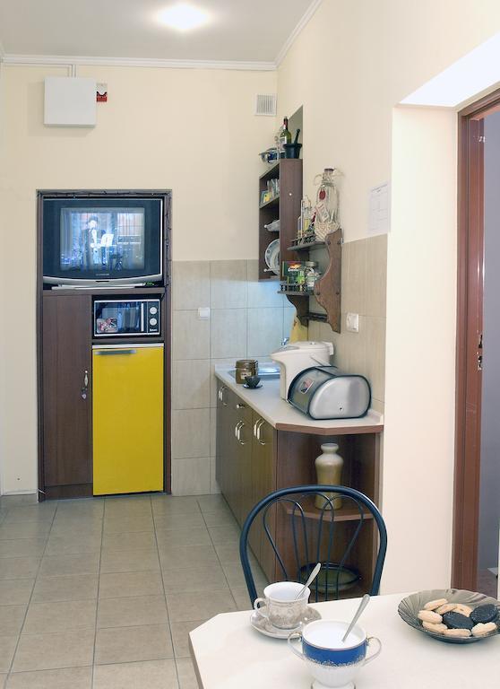 Niko Hostel Lviv Chambre photo